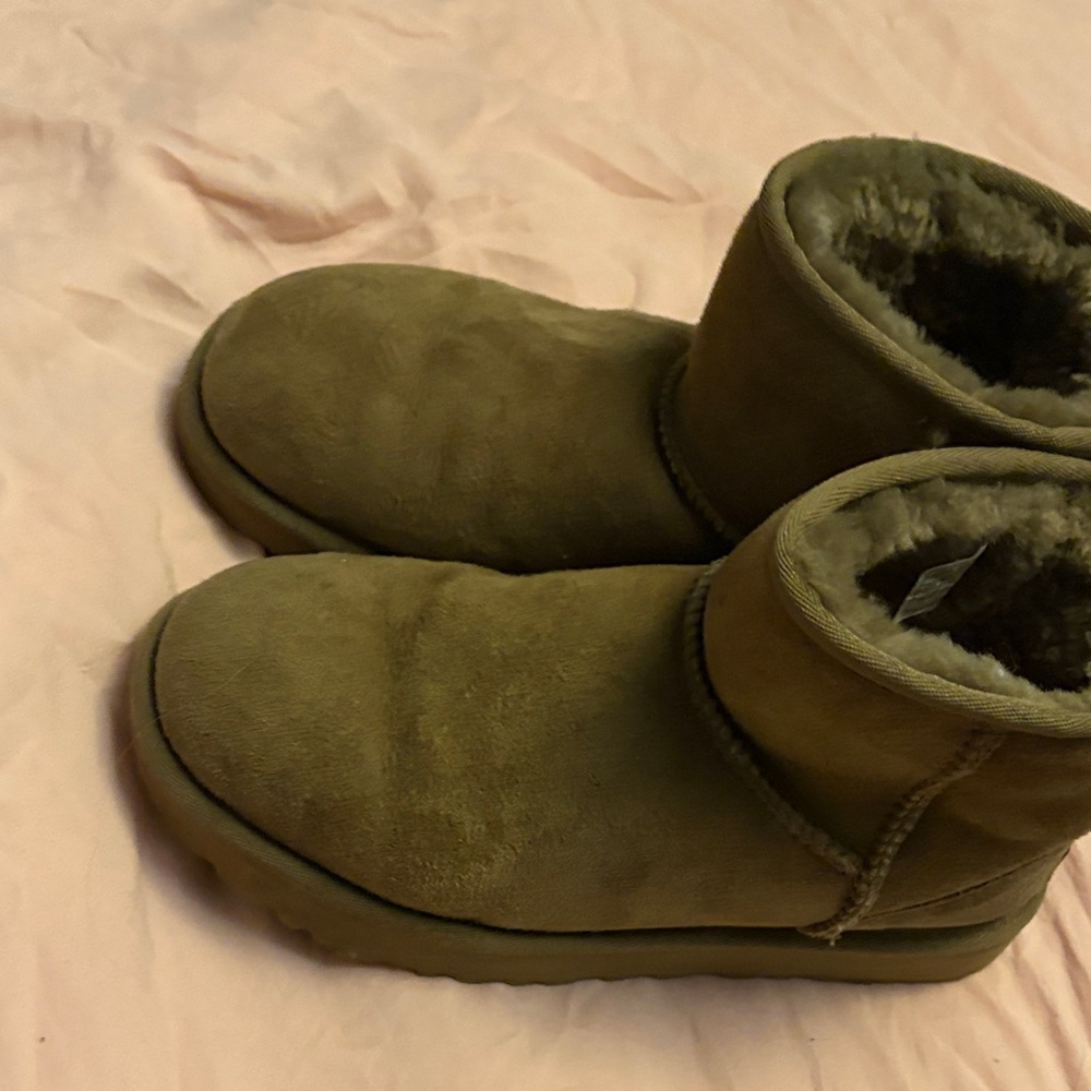 UGG womens boots
